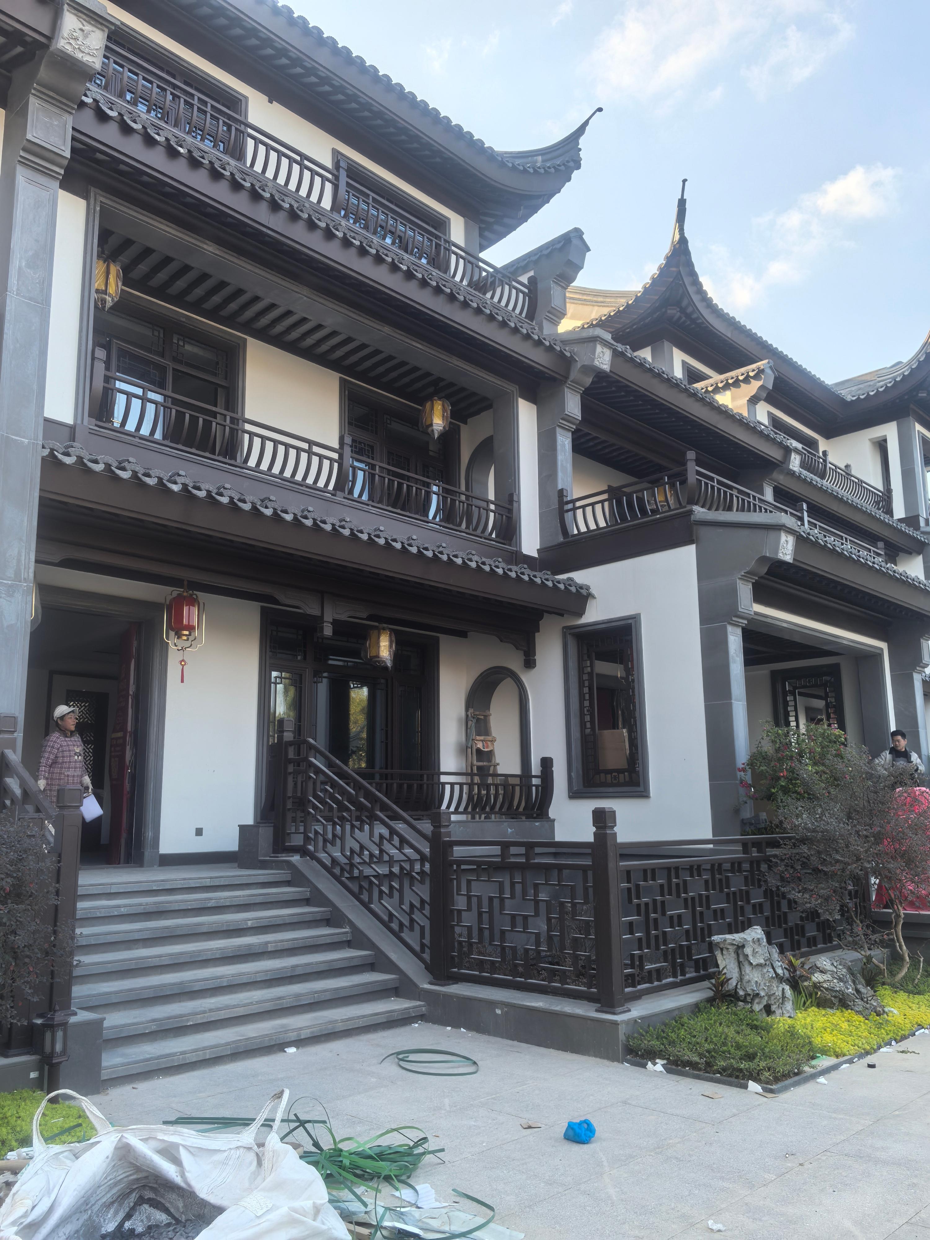 伯洛古建生产基地
