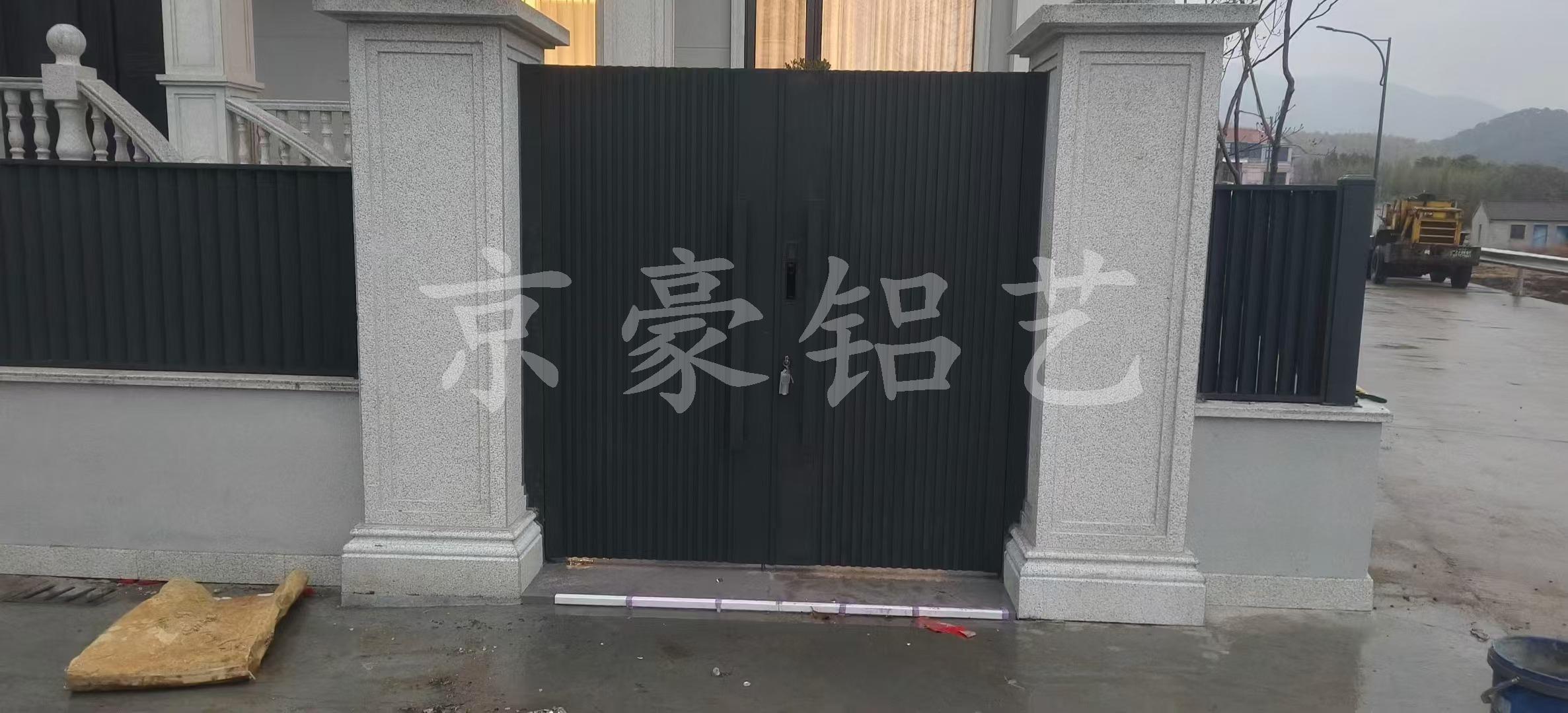 宁波京豪铝艺门窗产品图1