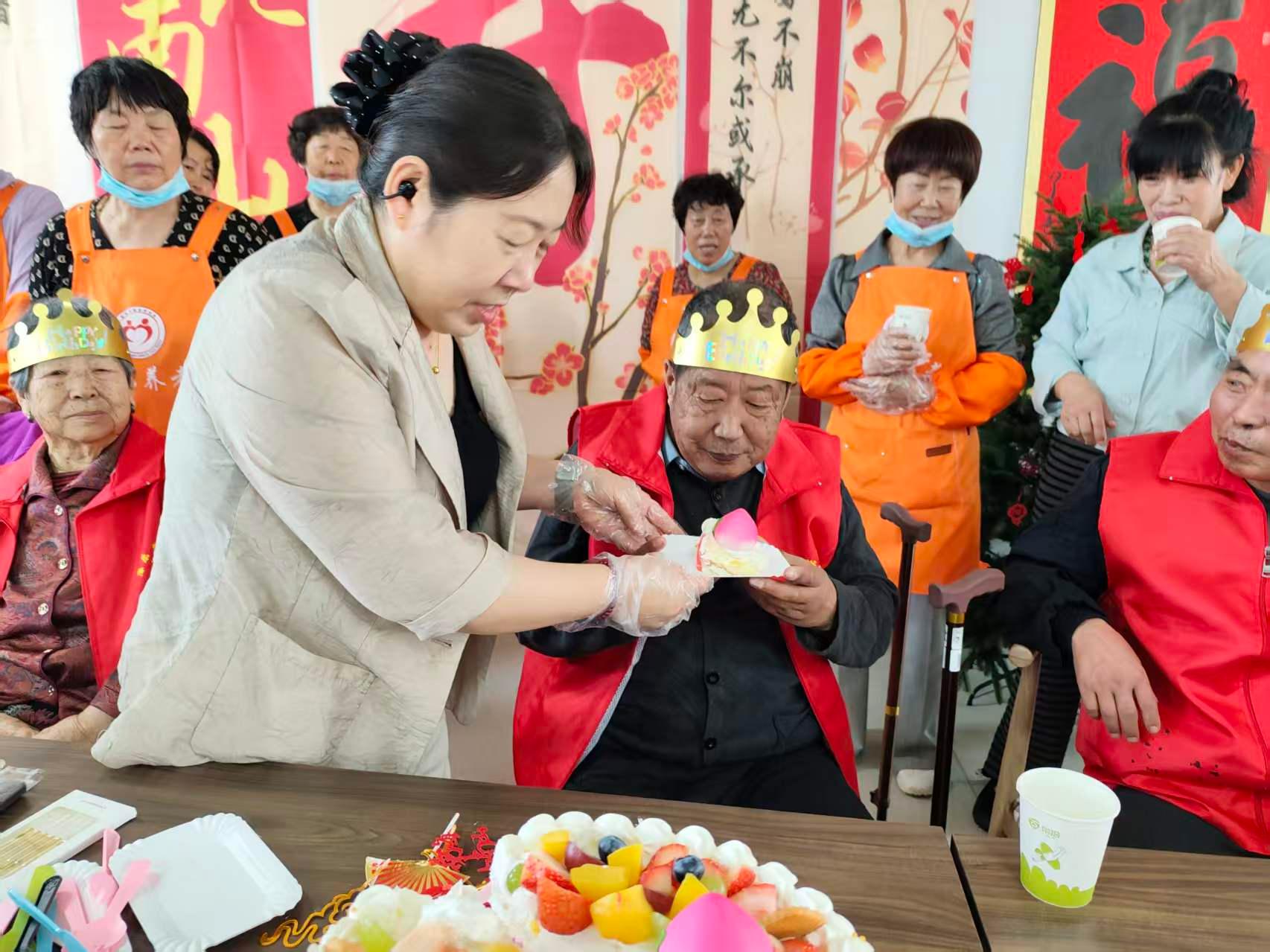 康乐养老院环境
