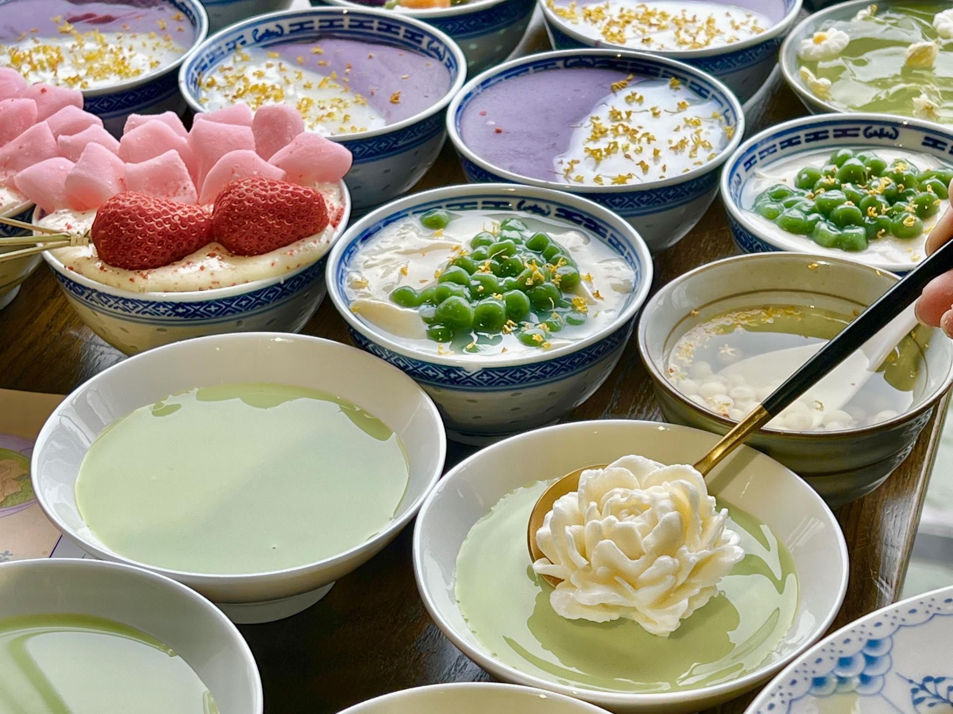 李百蟹河景雅座