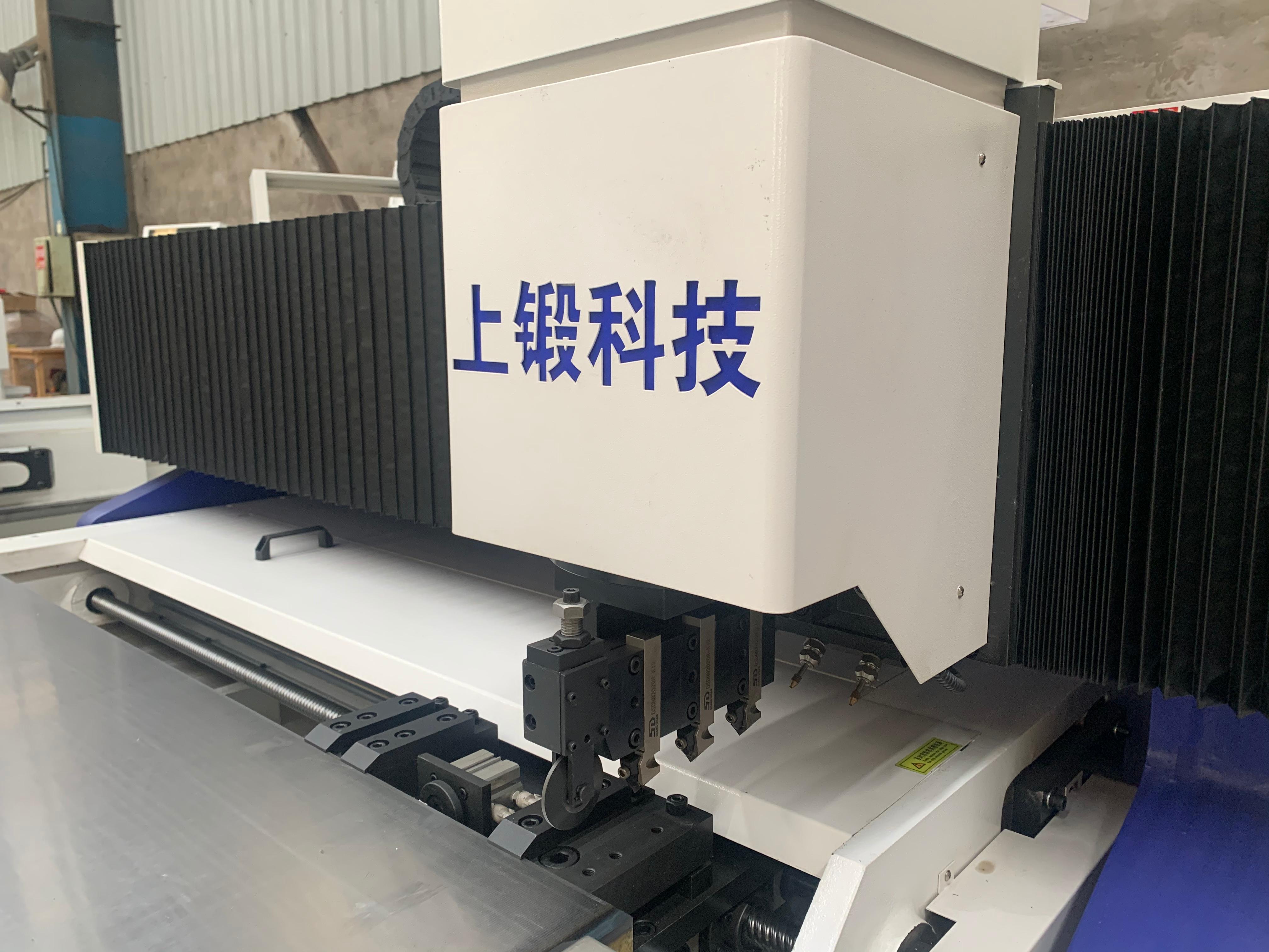上锻开槽机成品展示