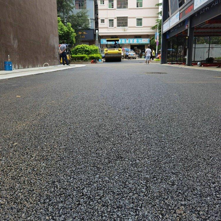 中恒沥青施工