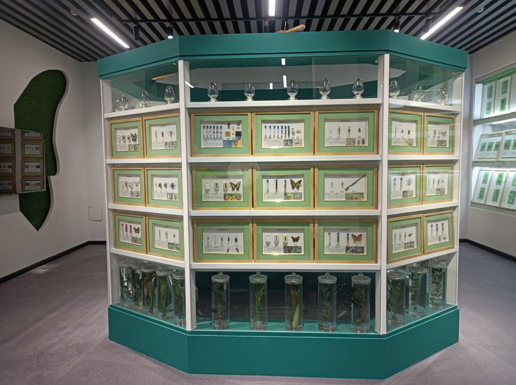 新乡市禾力教学设备有限公司产品展示