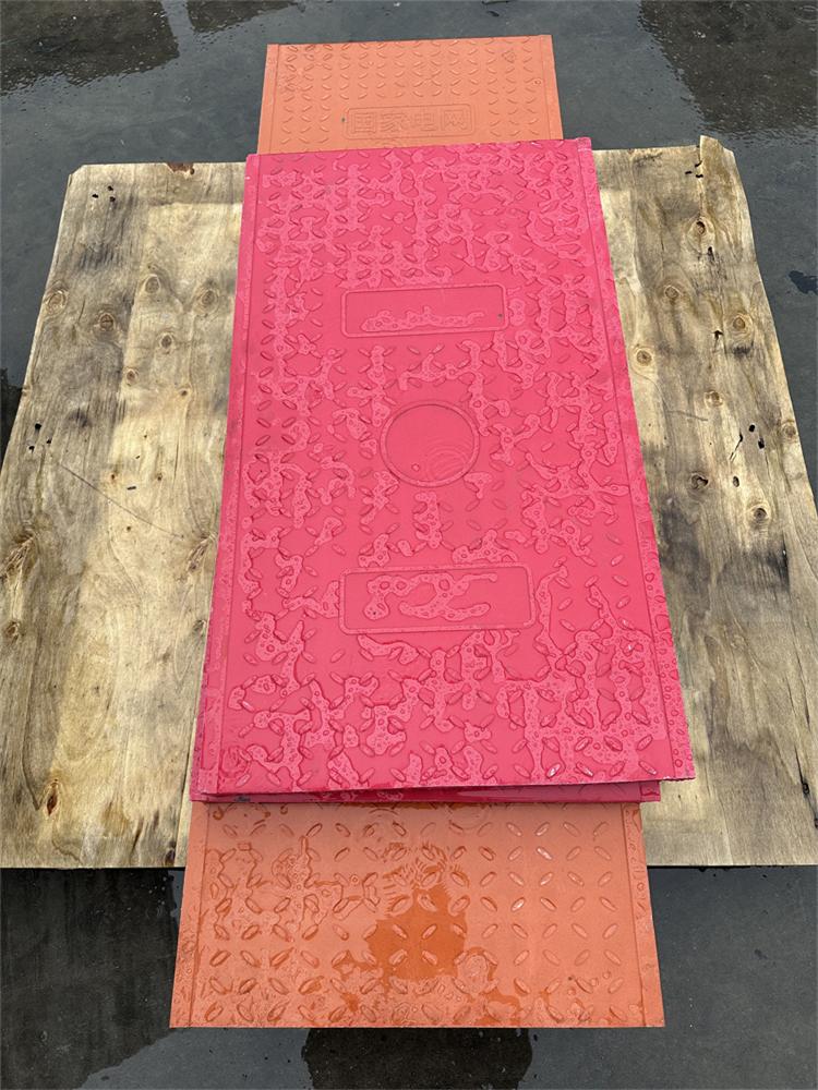树脂电缆沟盖板施工现场