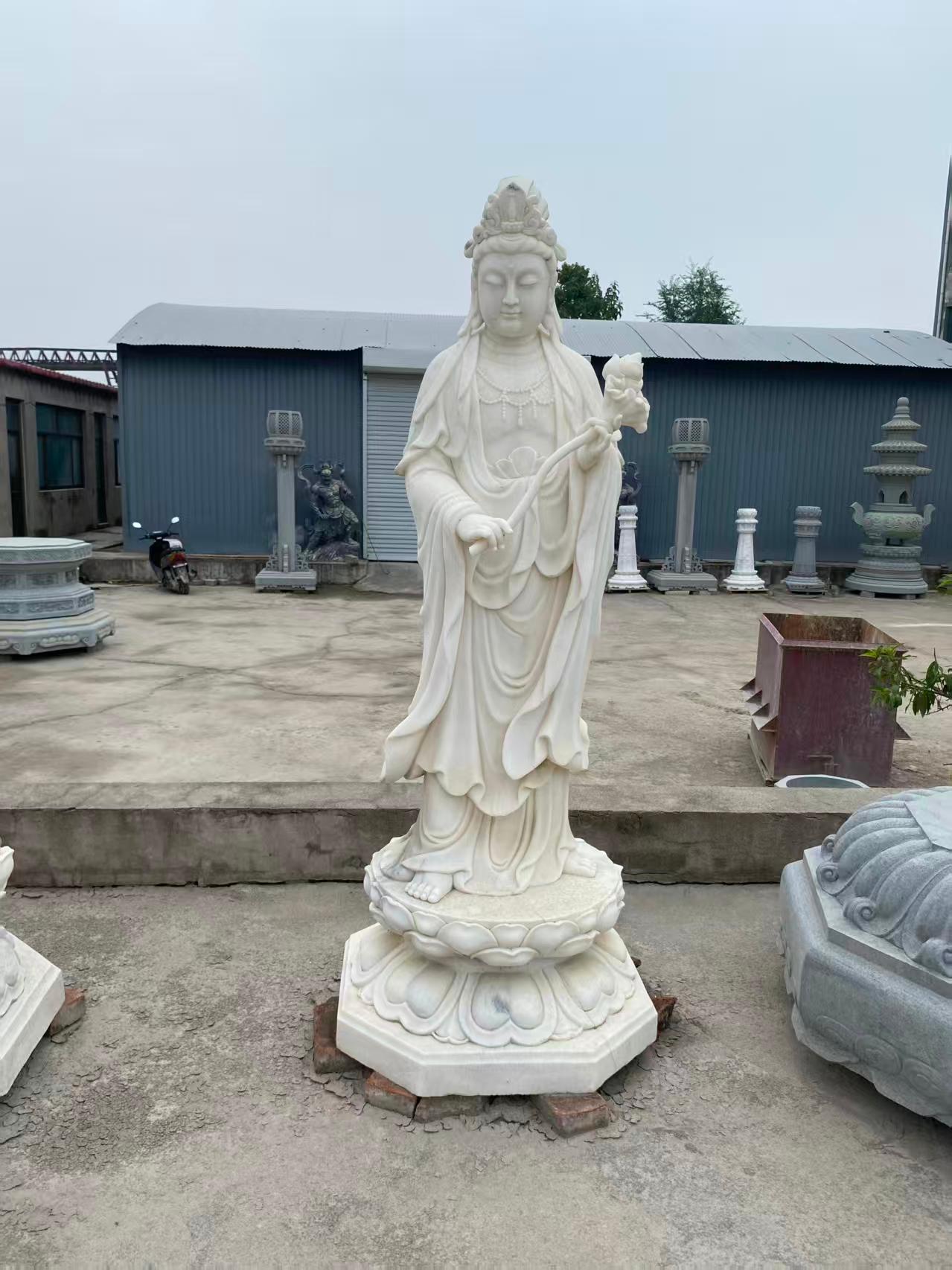 汉白玉观音