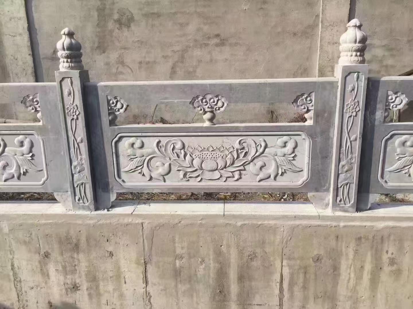 嘉祥鑫冠石材青石台阶石