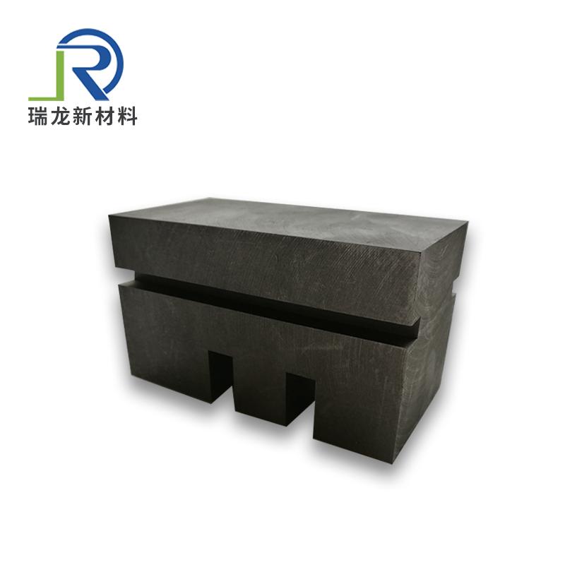 石墨坩埚