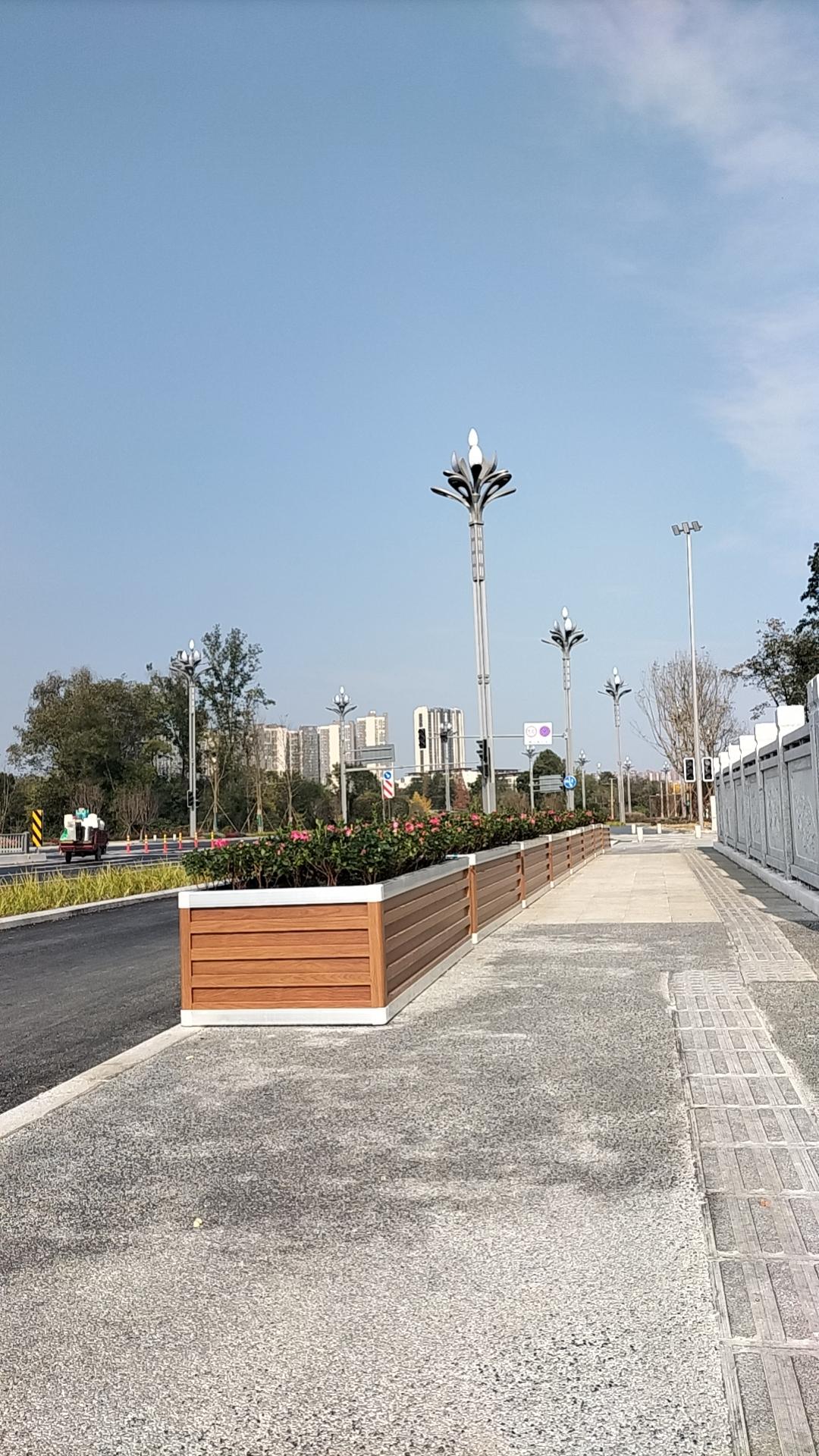 道路花箱护栏生产设备