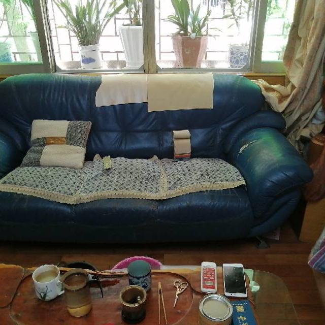 办公家具翻新现场