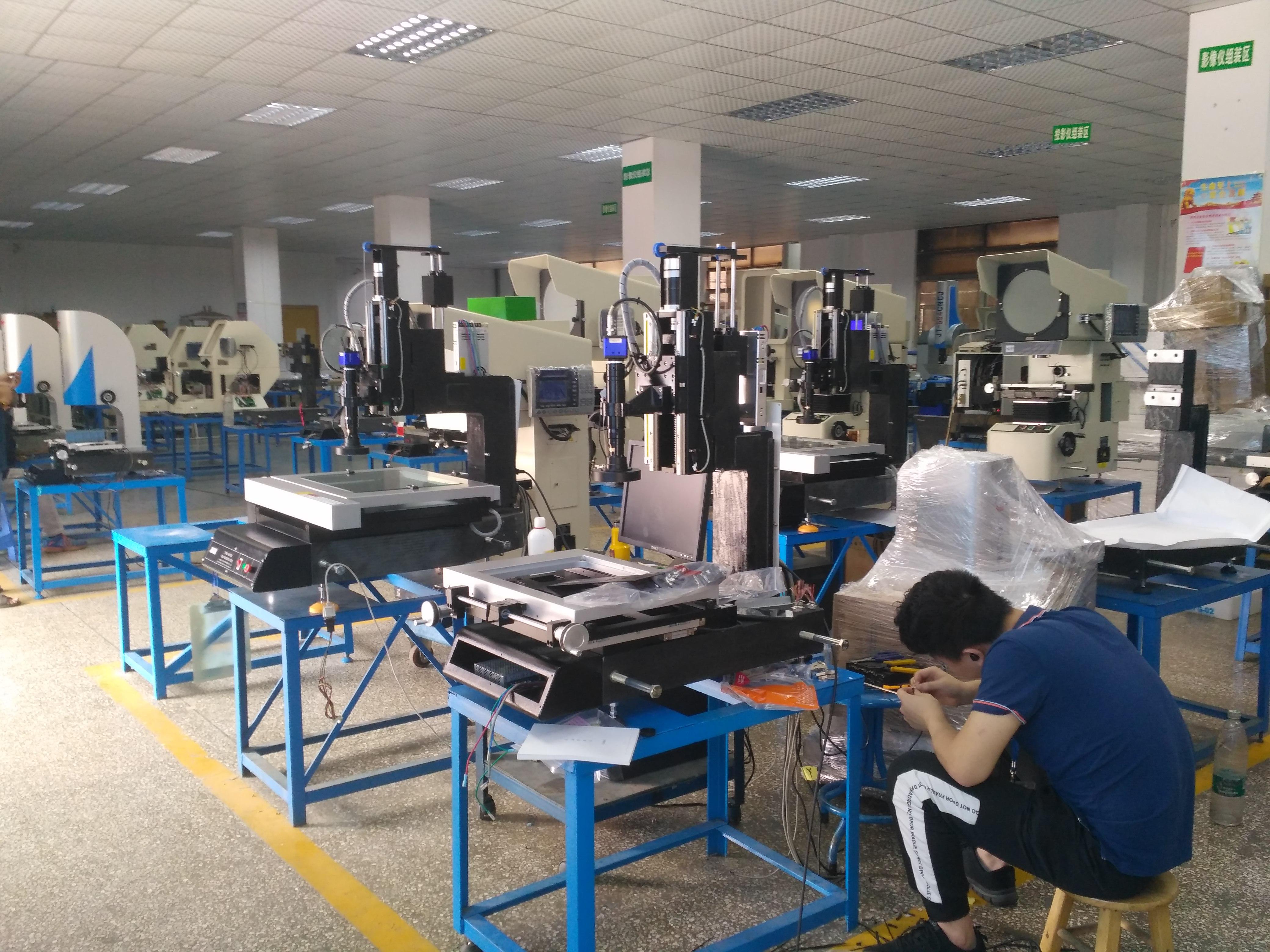 嘉腾仪器工厂实景