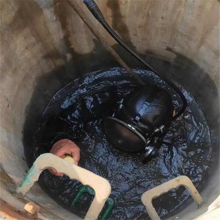水下作业设备