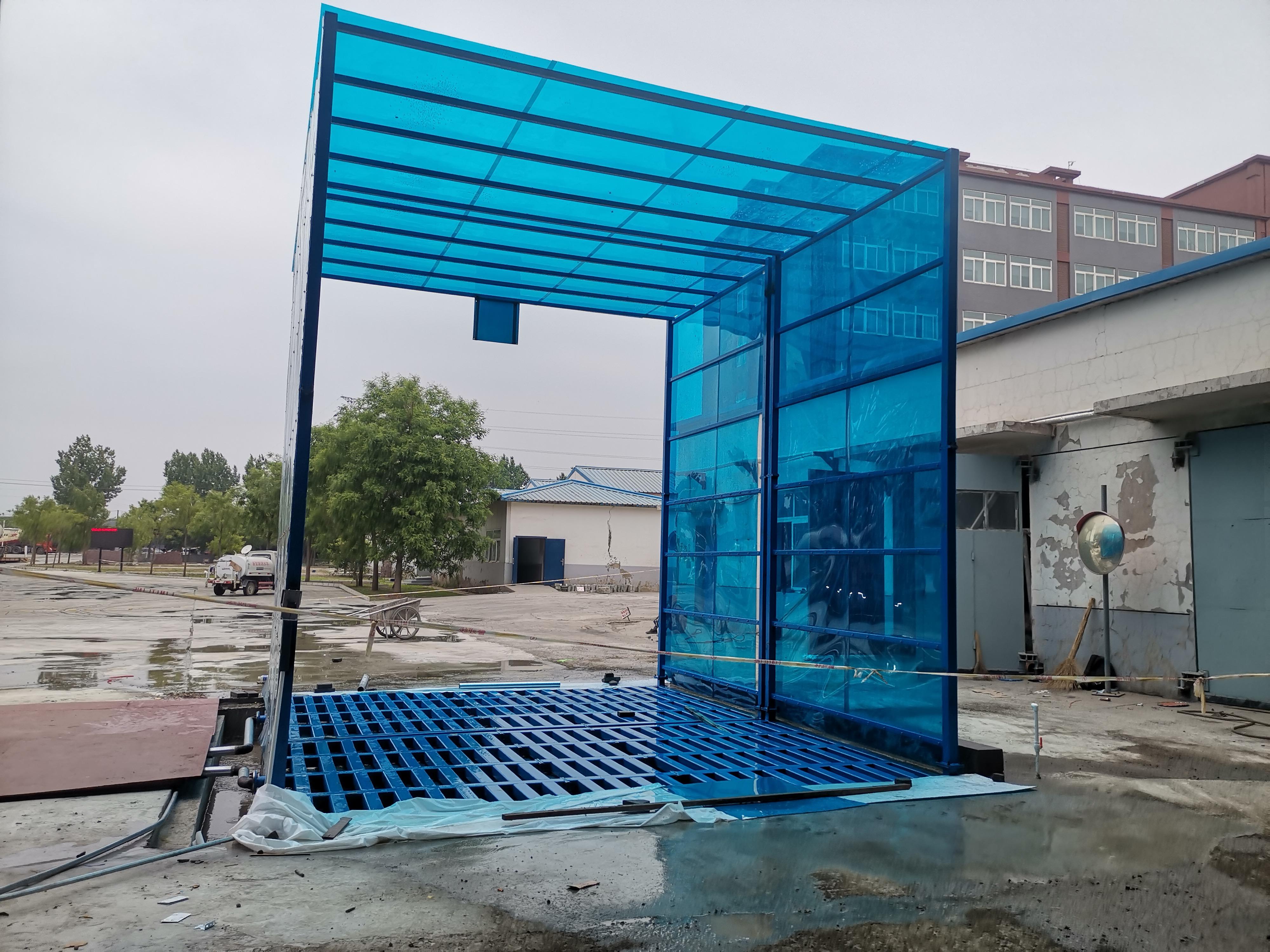 全封闭洗车机现场图