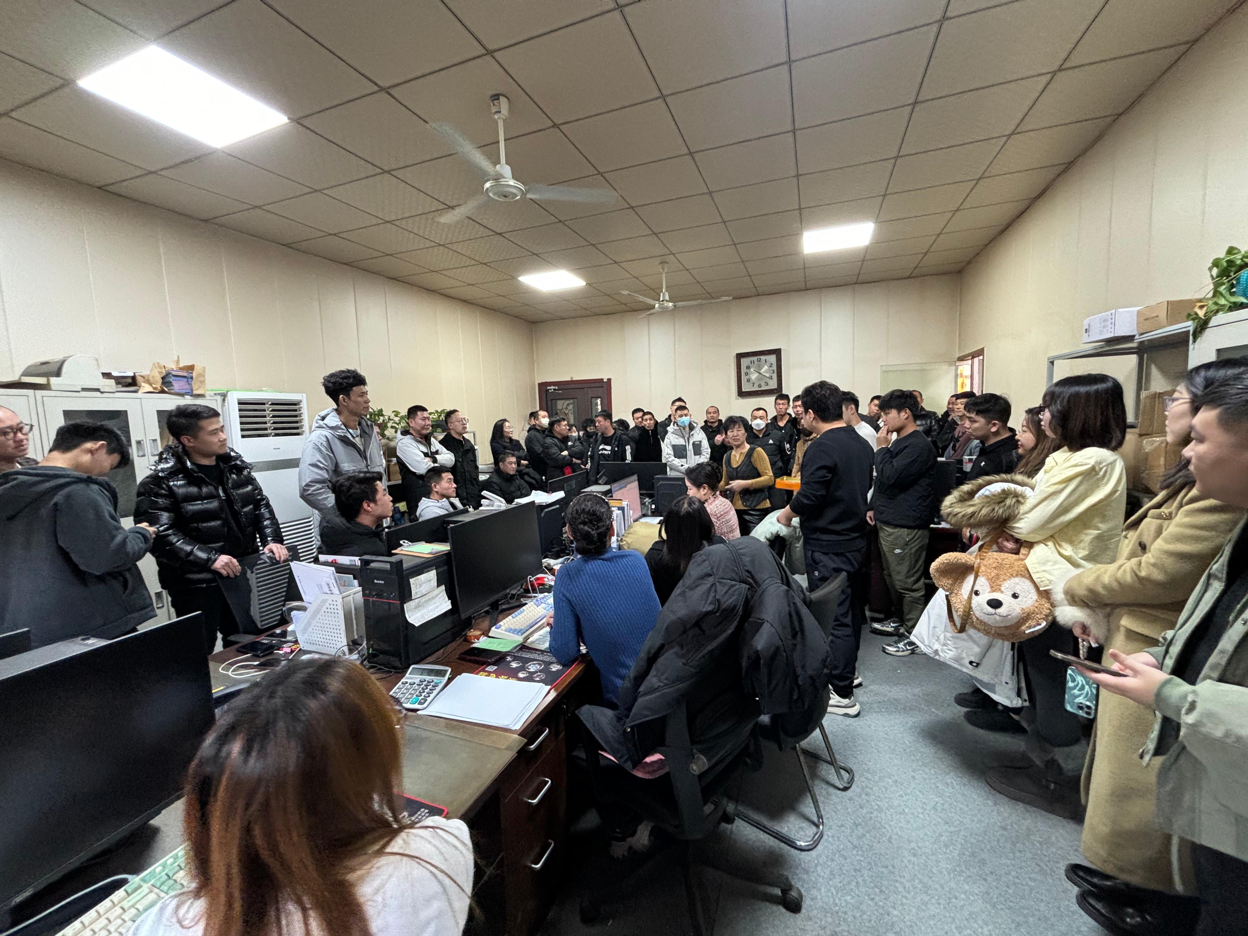 天津汇川门业产品1