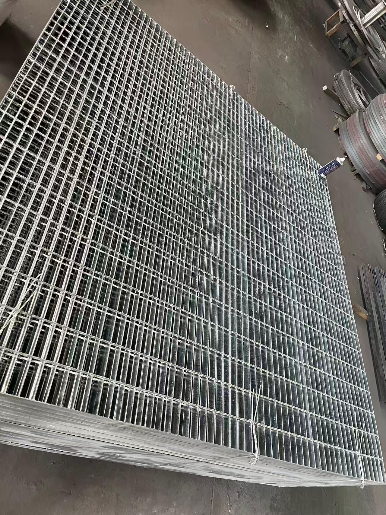钢格板产品图1
