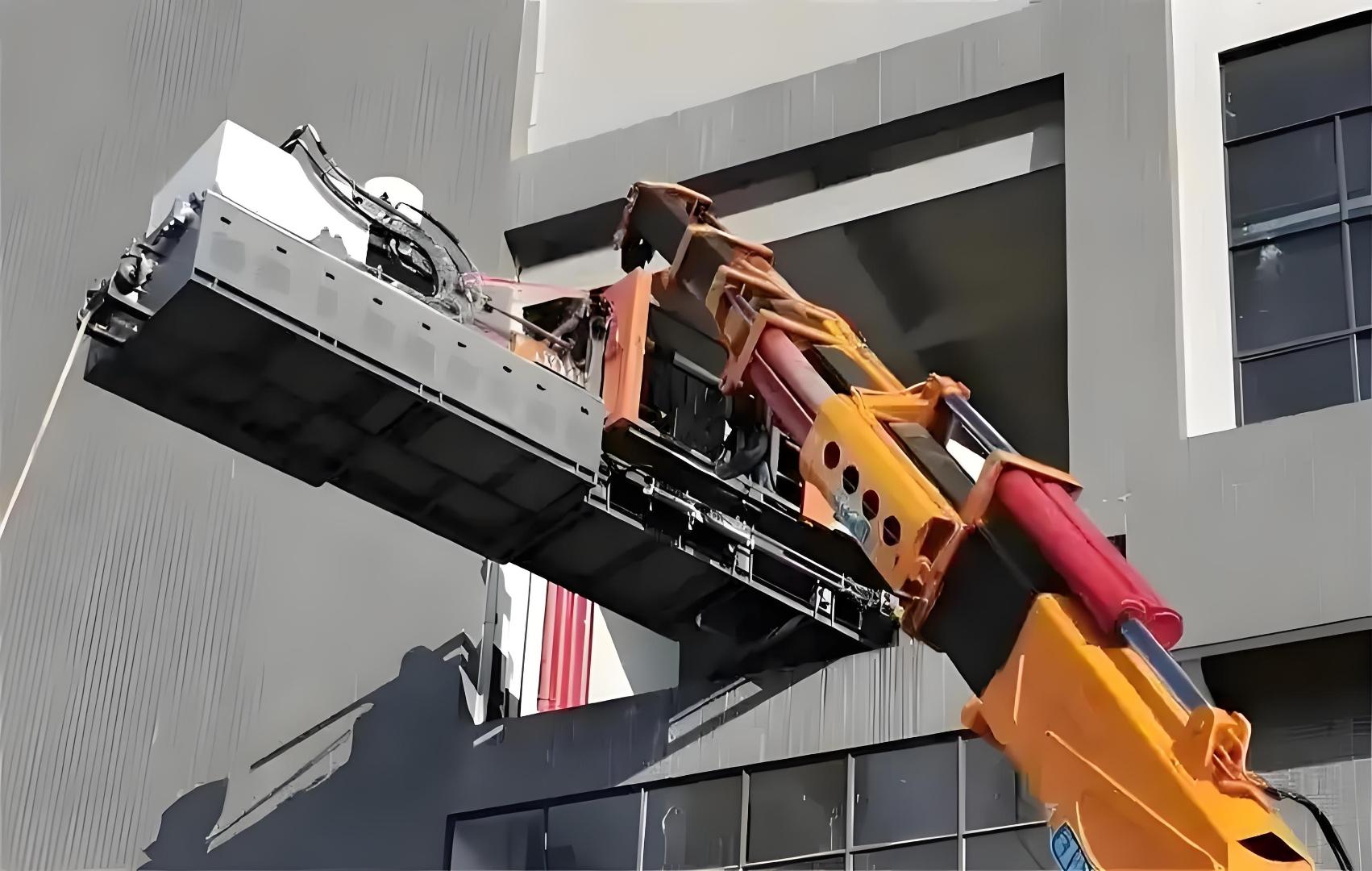 嘉兴锟鹏起重高空作业车作业现场