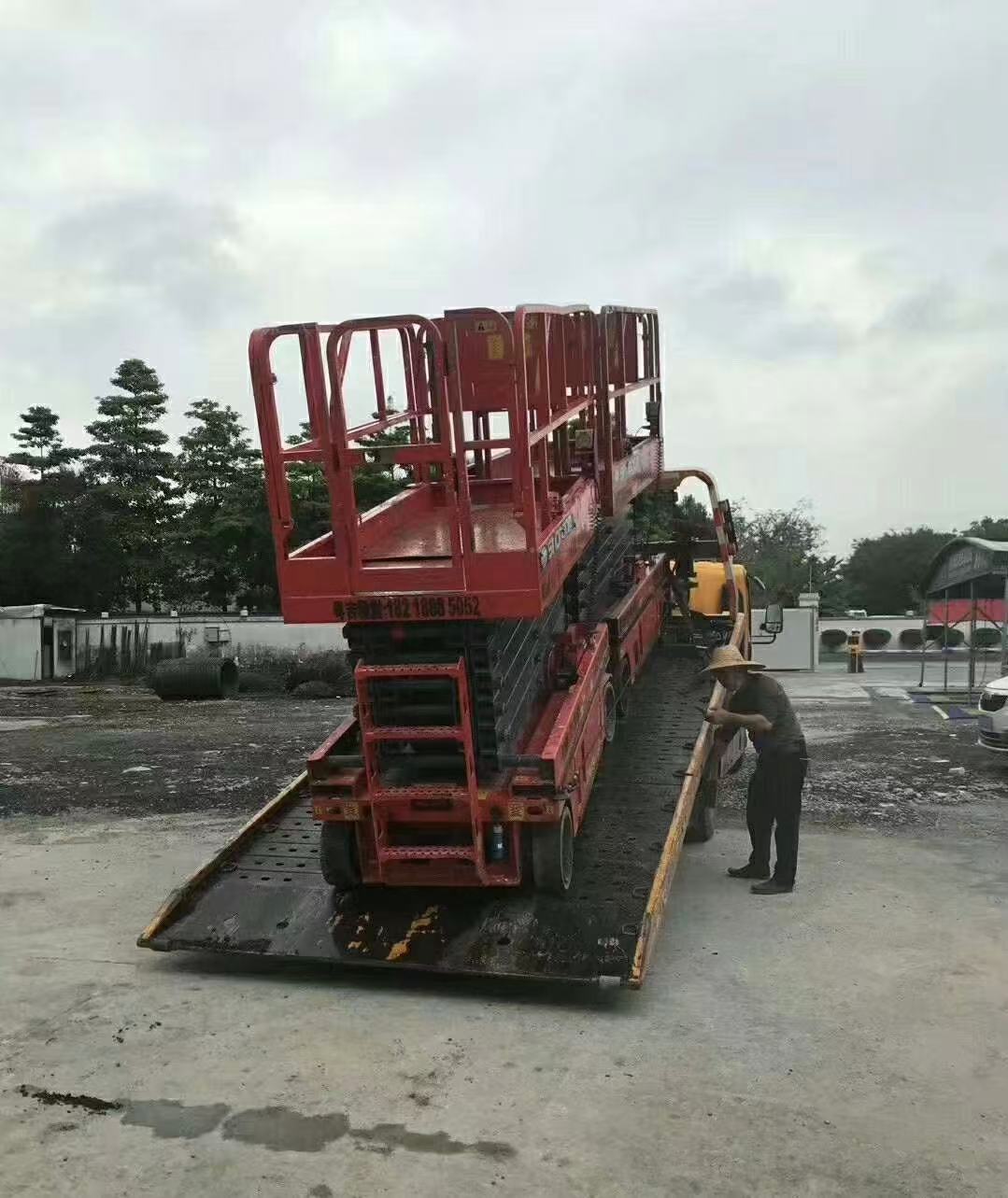 广东粤吉路桥工程有限公司设备展示