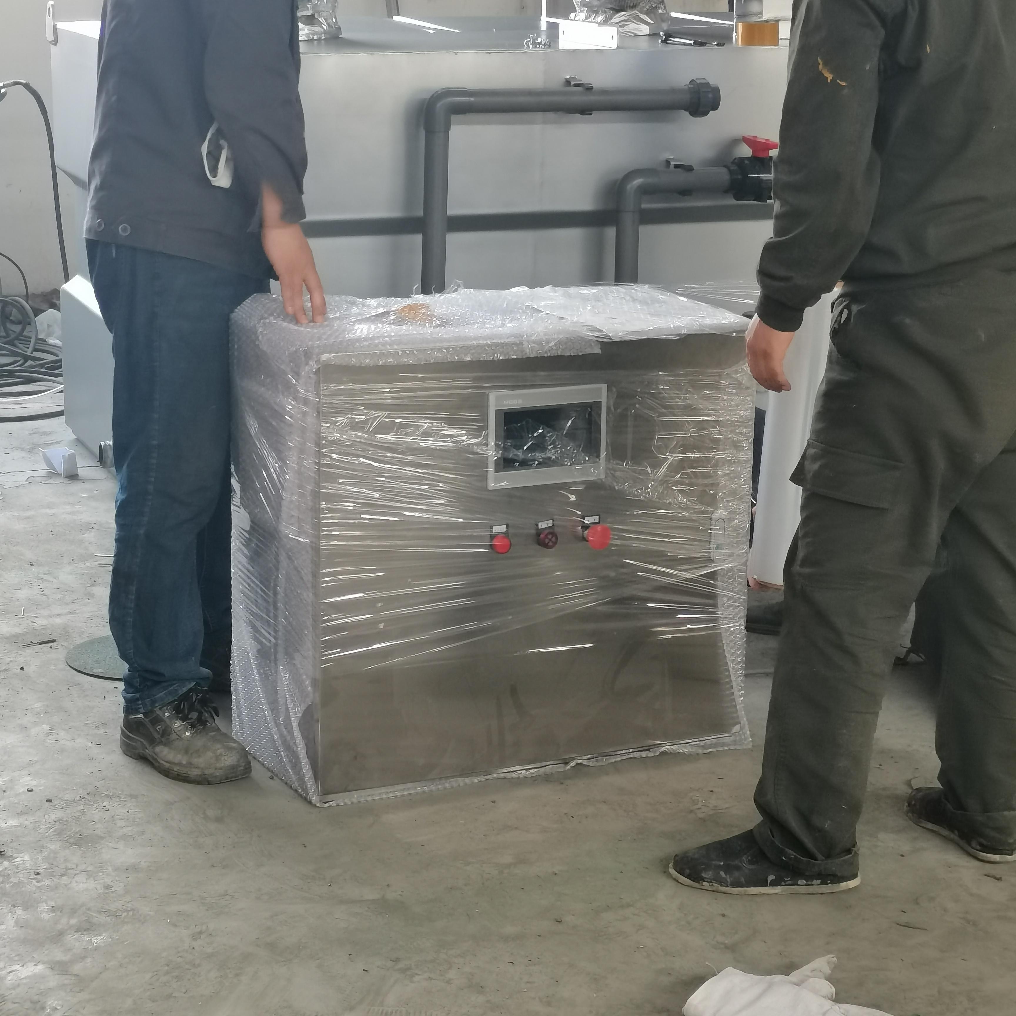 万川环保设备展示3
