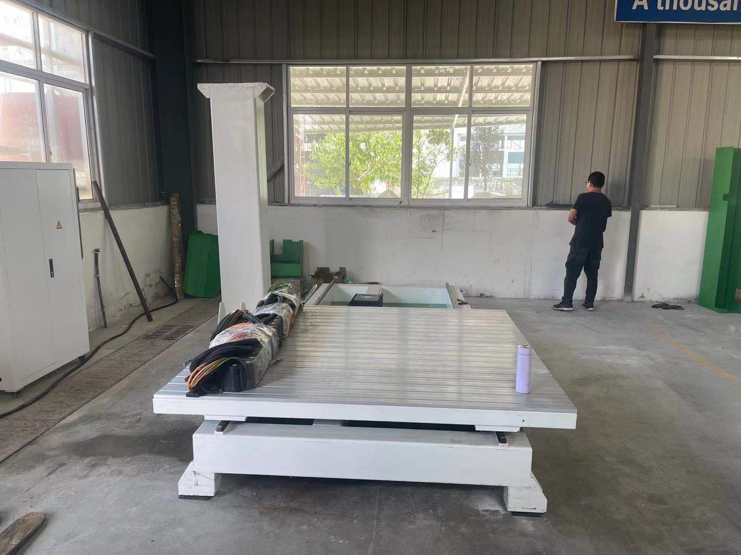 五轴数控加工中心产品图2