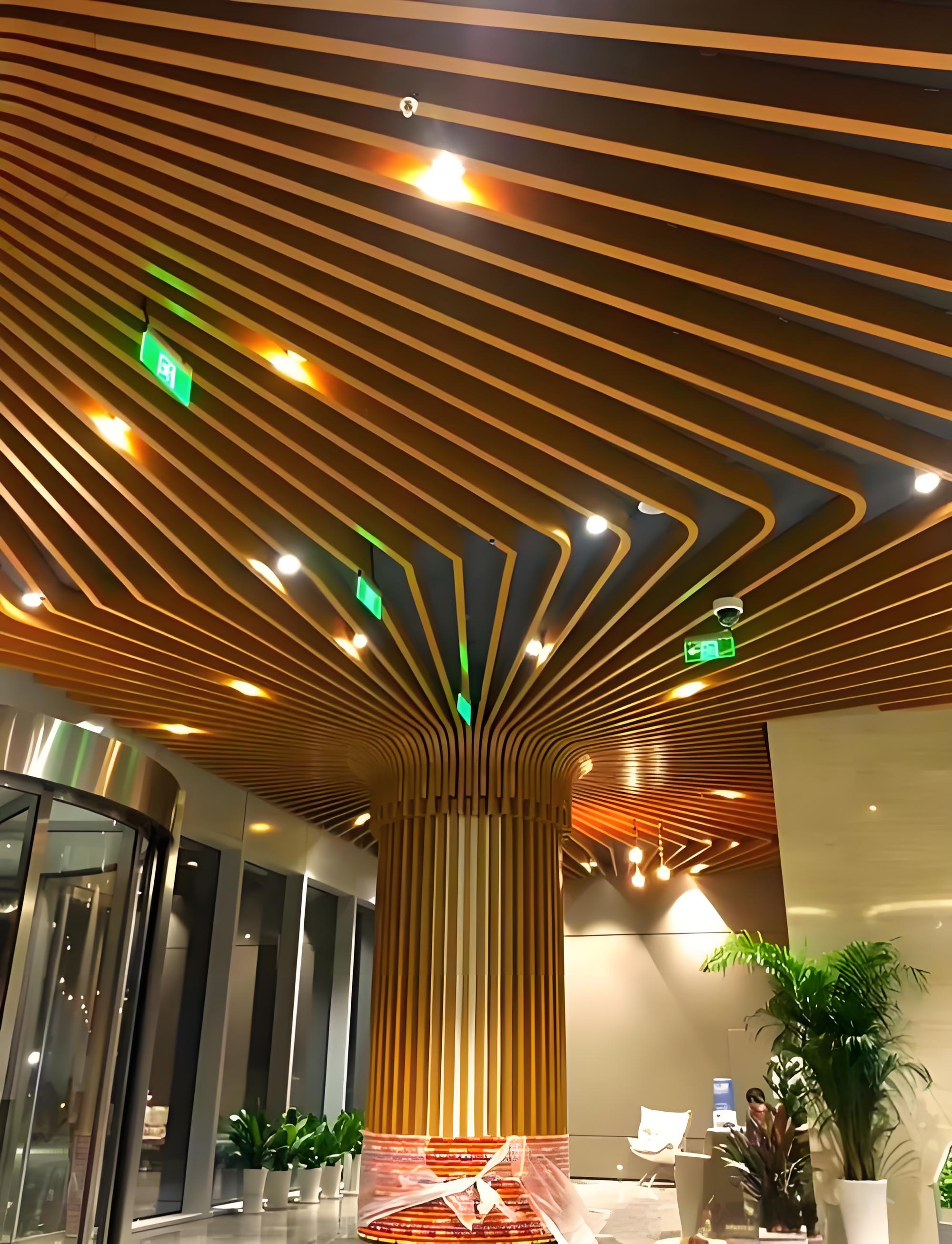 立体车库波浪板施工现场
