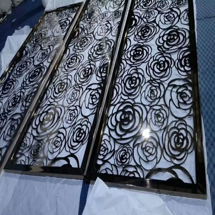不锈钢屏风加工现场