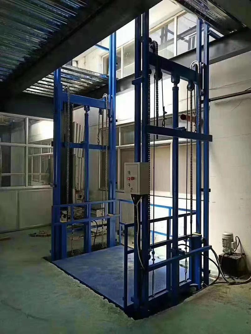 济南伟恒升降机械产品展示