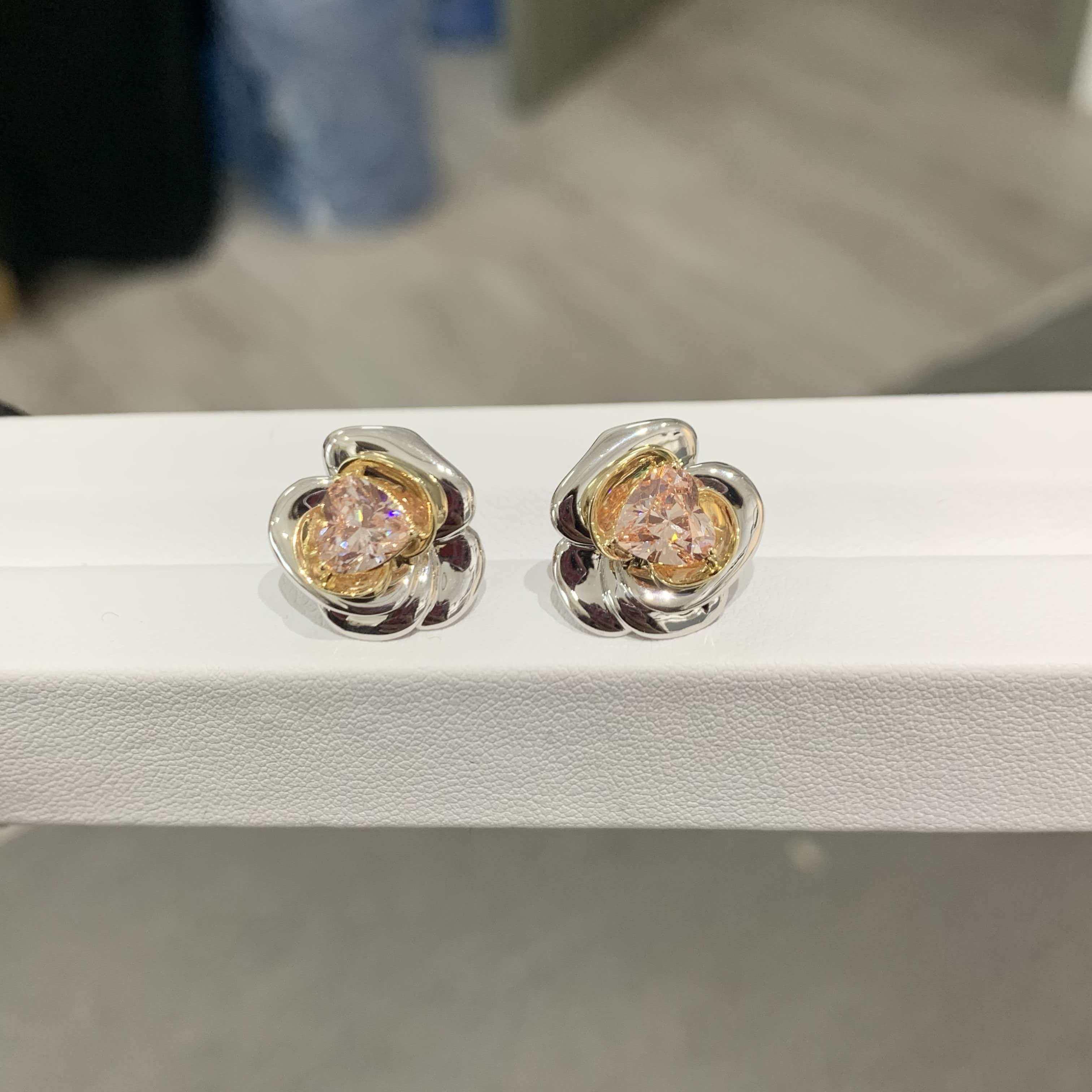 爱丽斯培育钻石珠宝展示2