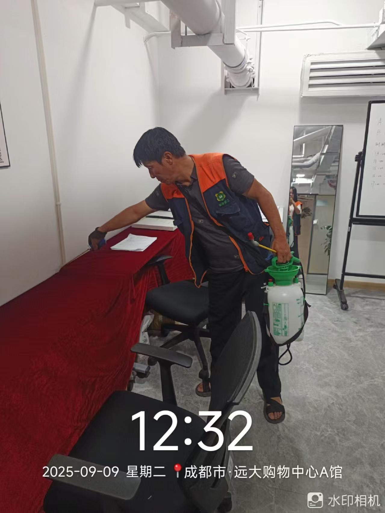 绿净爱卫服务现场