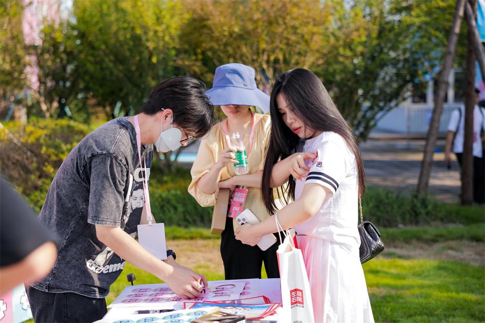重庆优荣团建活动场景