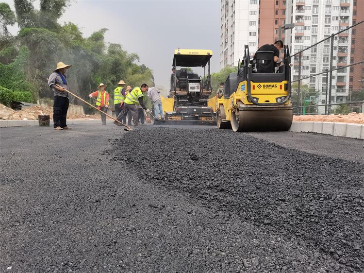 深圳市中恒沥青工程有限公司服务场景