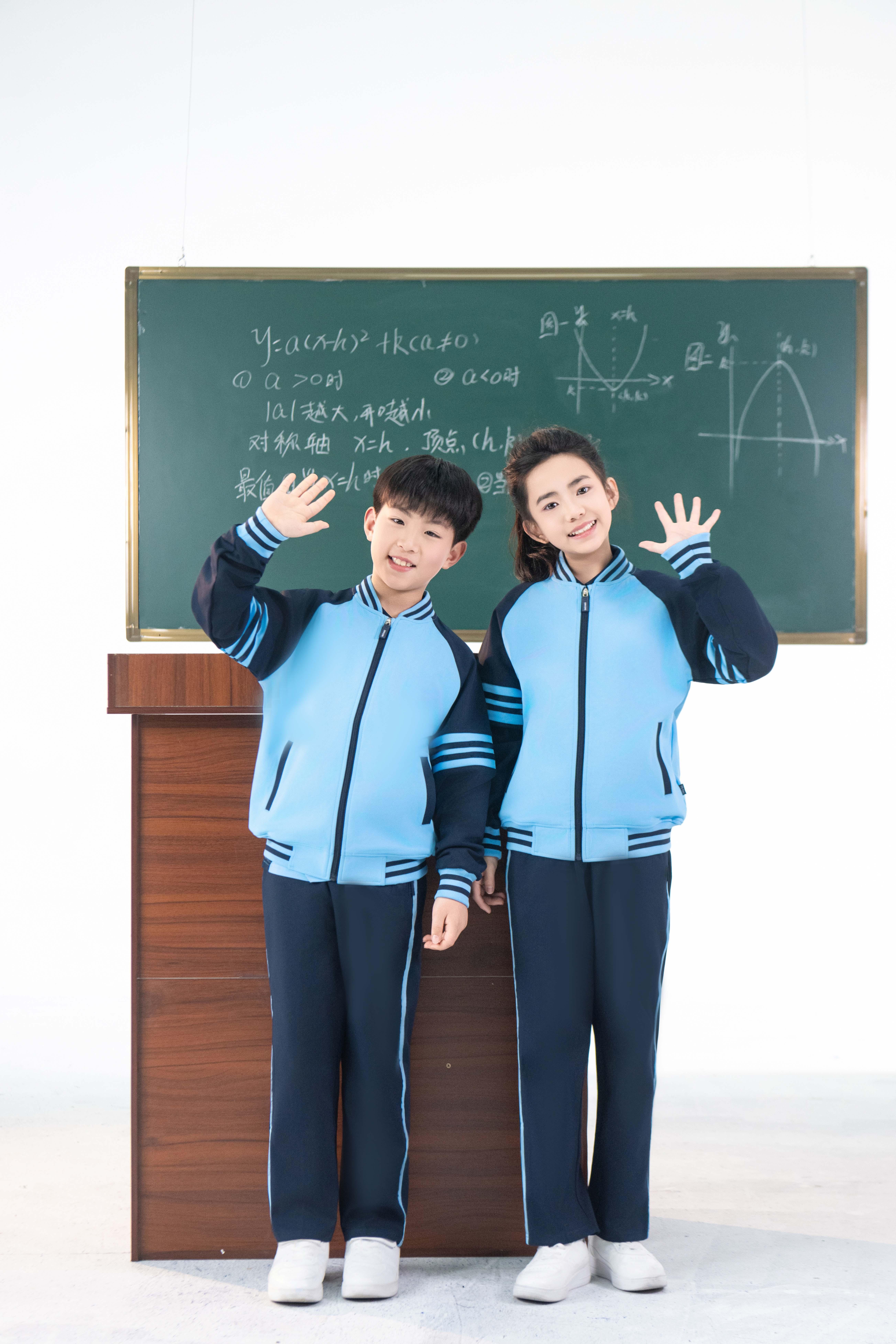 重庆立泰服饰集团校服生产