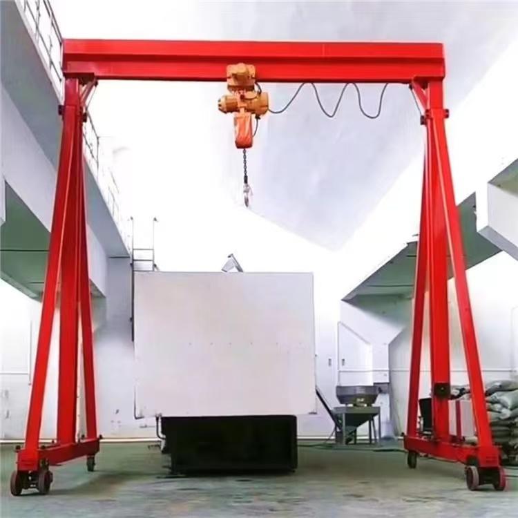山东泽隆重工龙门架生产车间