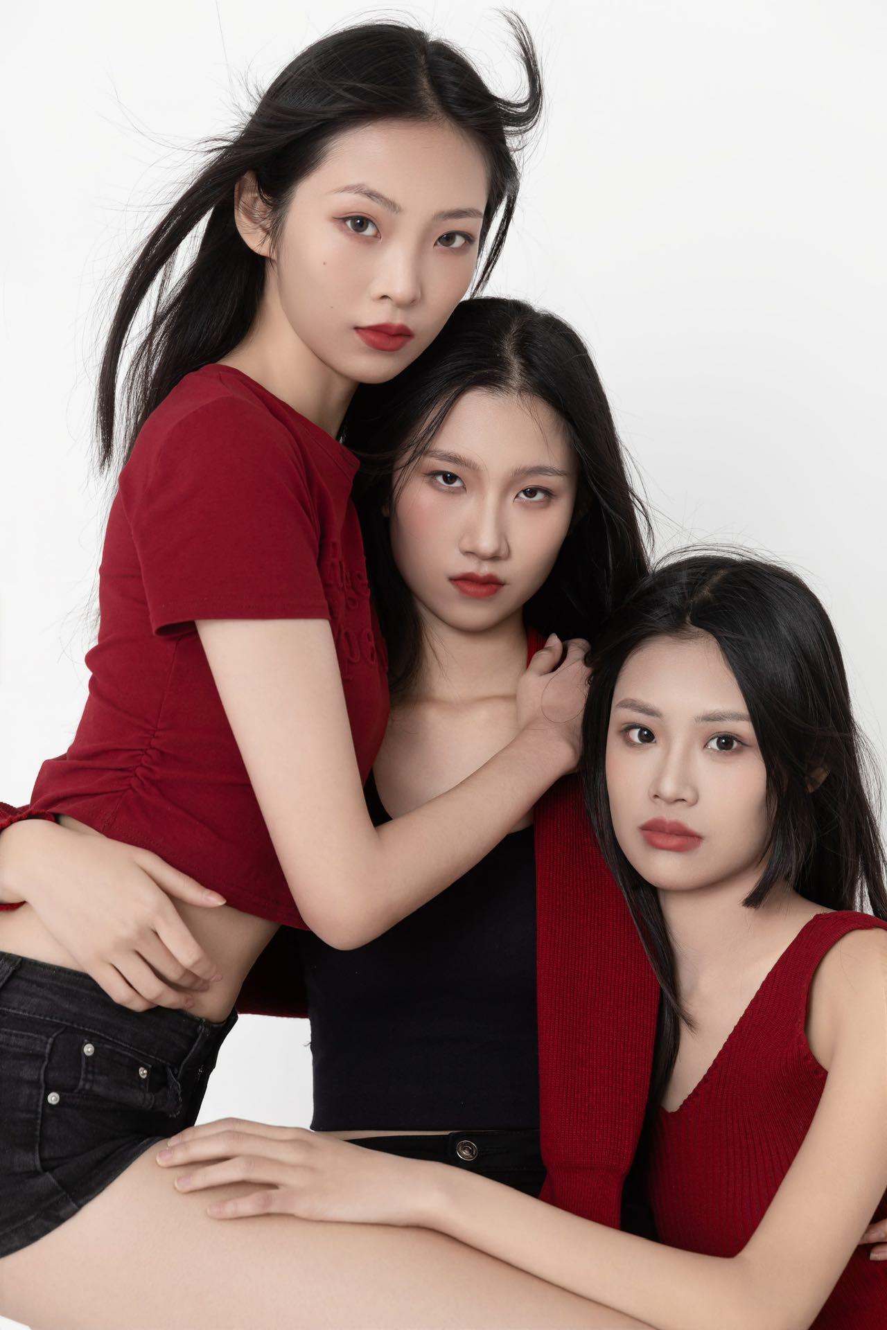 师资团队与学员合影