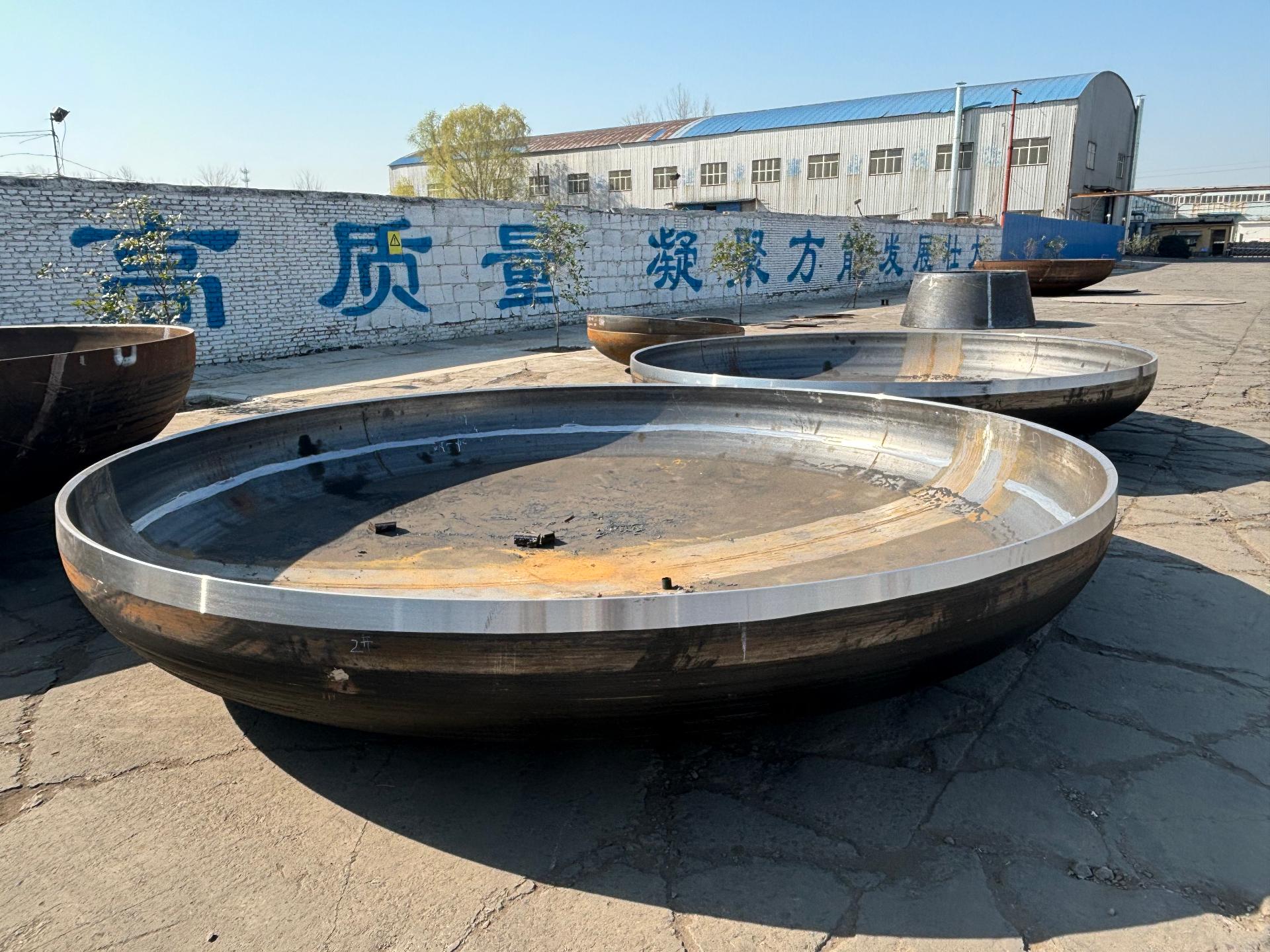 巨强封头生产车间实景