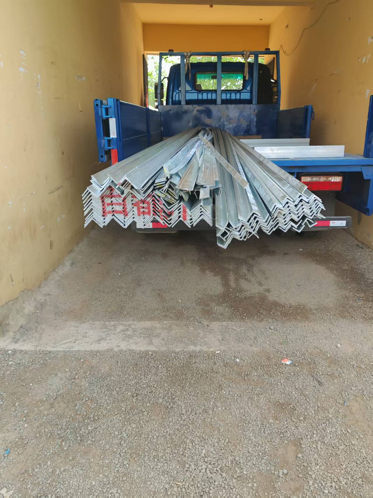 桥西区玉栋建材经销处物流配送