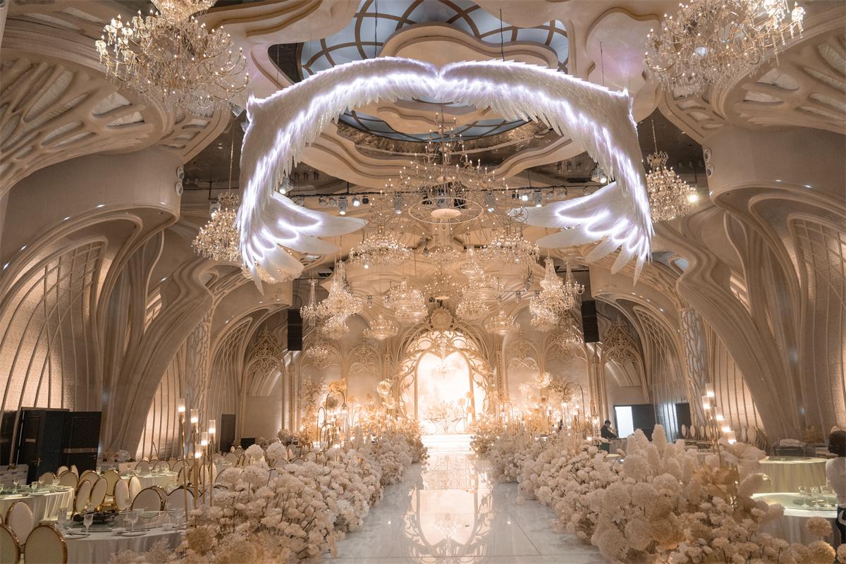 重庆宝铂丽国际宴会艺术中心宴会厅内景