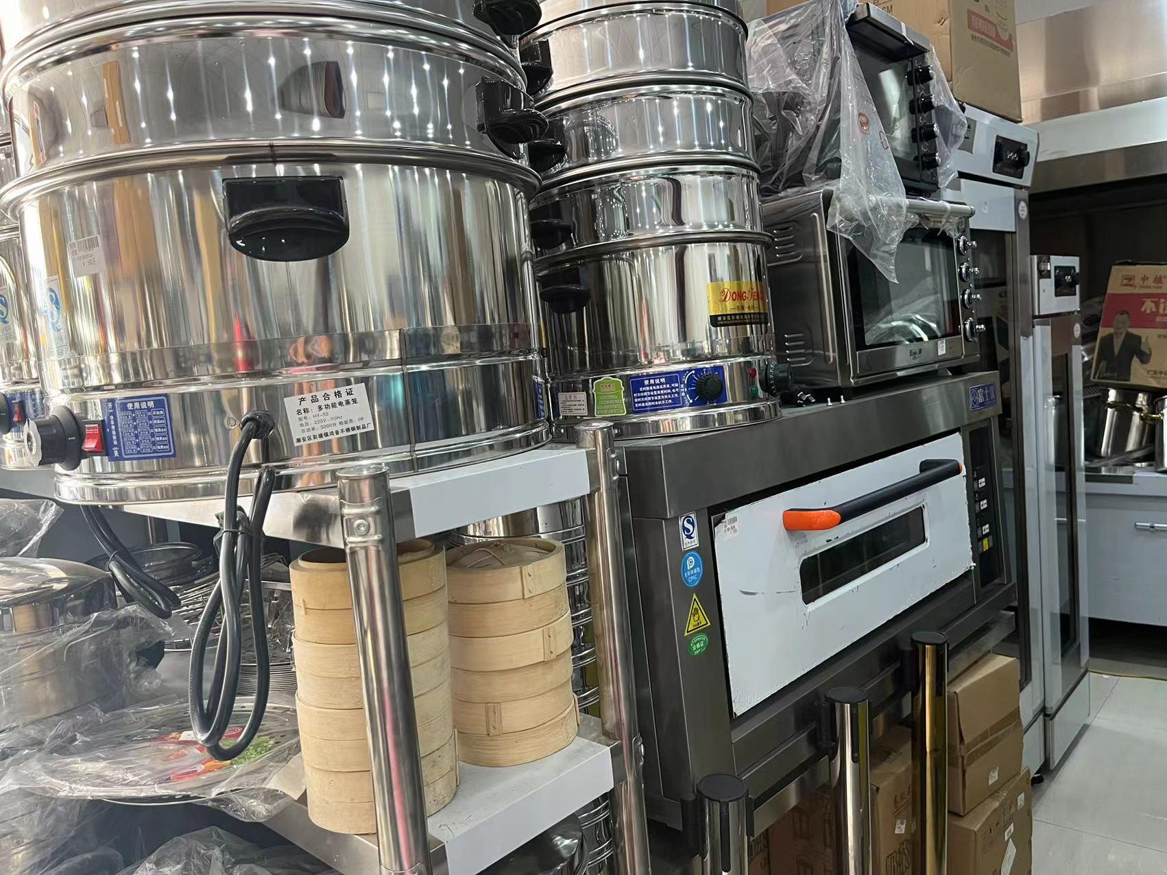 泉州旭辉厨具展厅一角