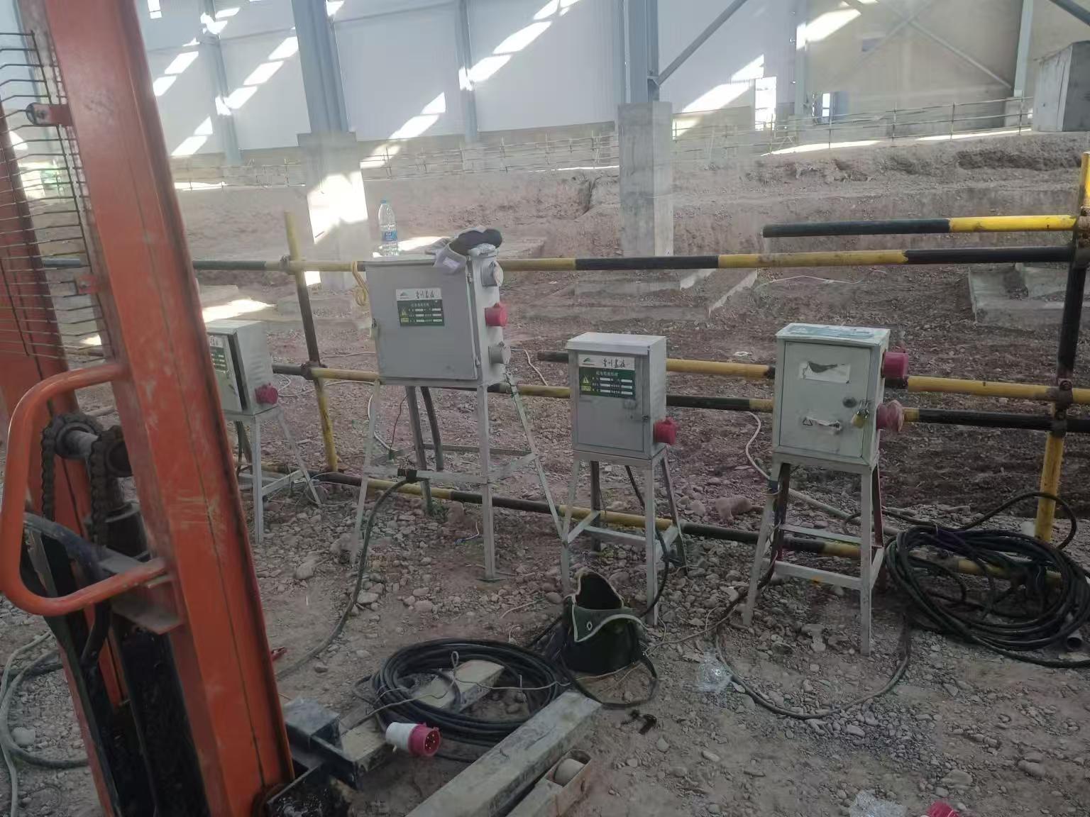 德福源建设设备基地