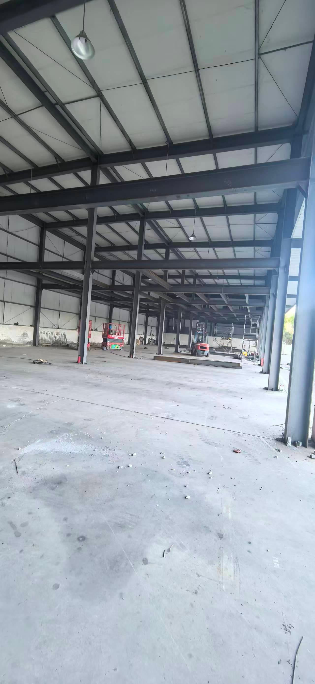 武汉锐贤钢结构工程有限公司实景
