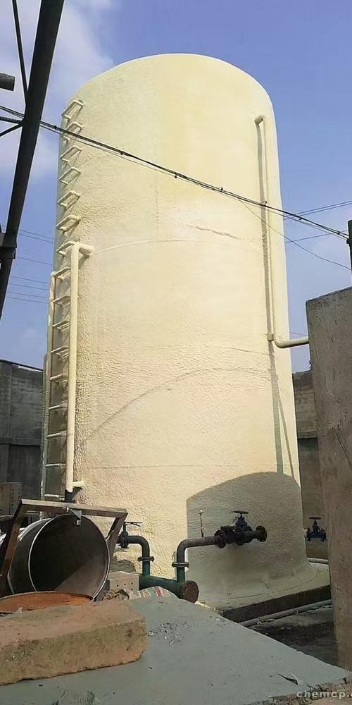 聚氨酯喷涂施工场景