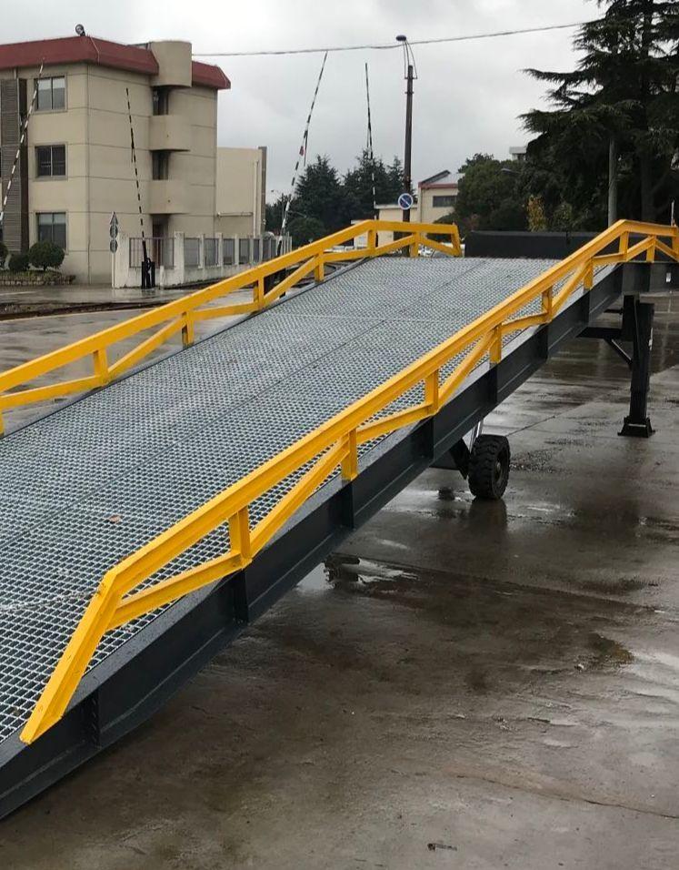 苏州纽枫特登车桥作业场景