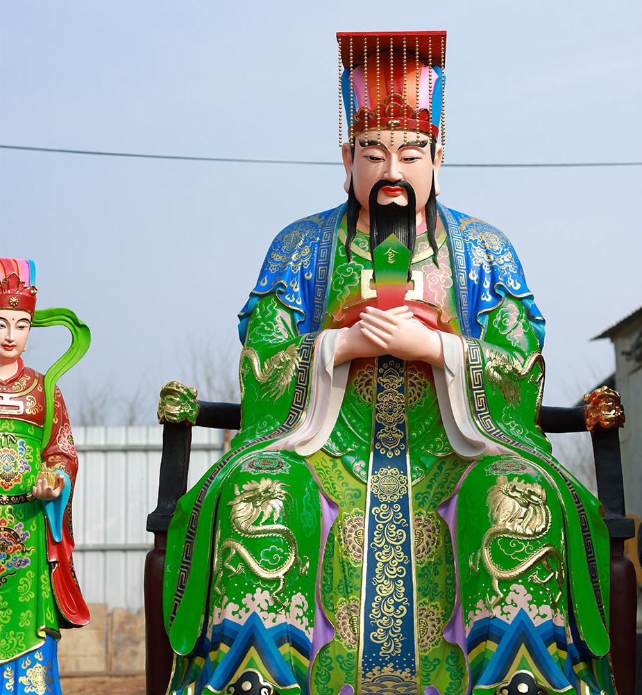 贴金与彩绘工艺特写