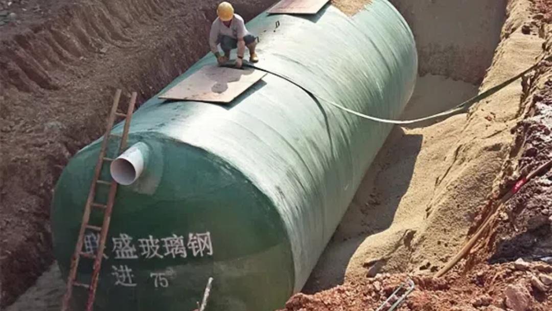 惠州联盛玻璃钢化粪池产品实拍