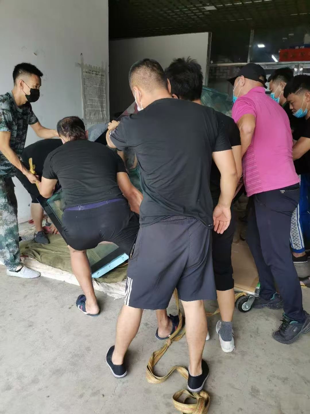 大连柏鑫搬运车辆与设备
