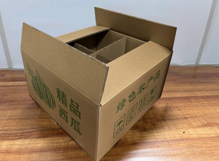 纸箱成品仓库