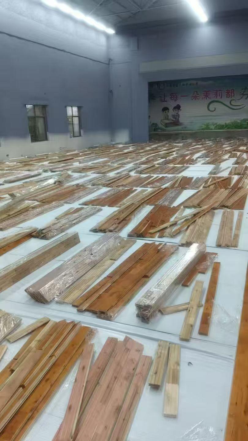 沧州友通运动木地板生产设备与品控