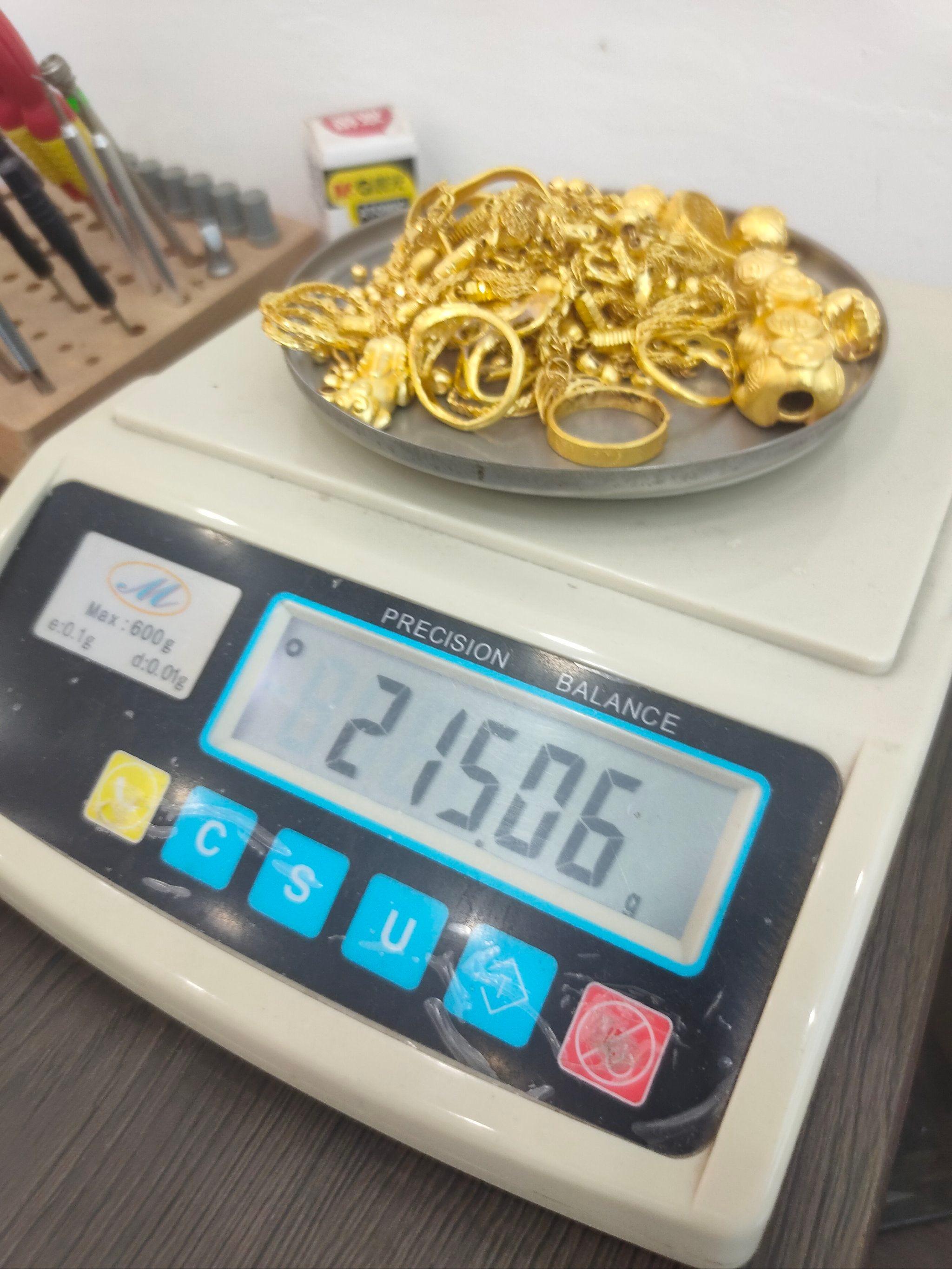 金灿灿珠宝店鉴定设备与流程