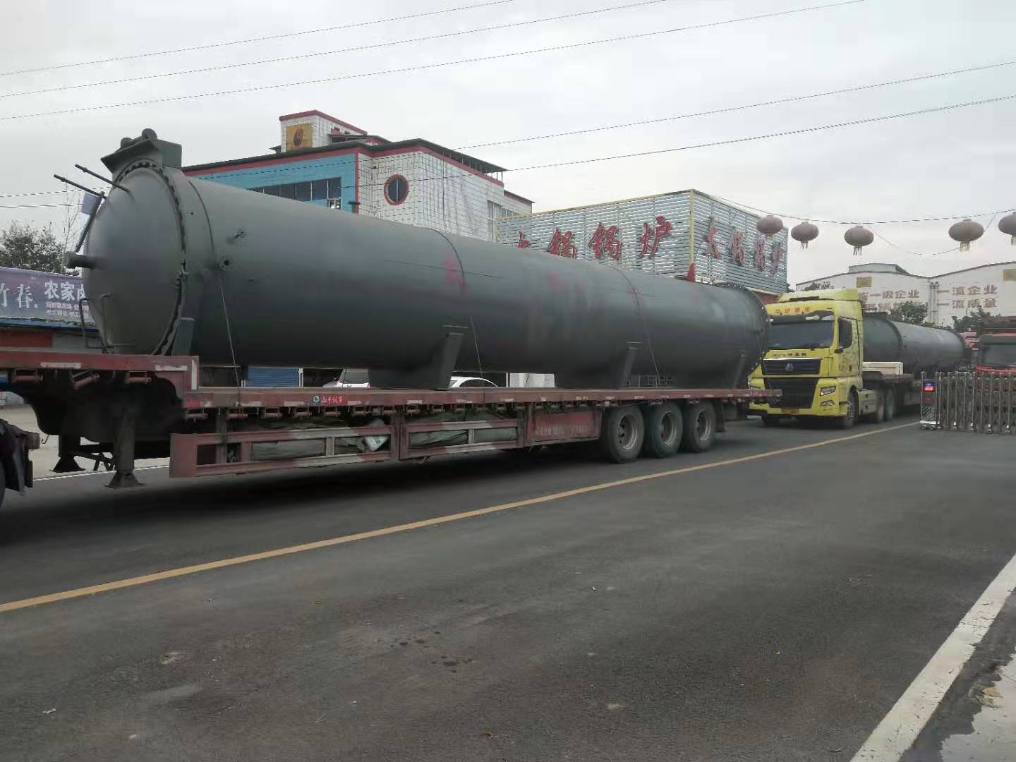 河南省太锅锅炉制造有限公司储罐产品图