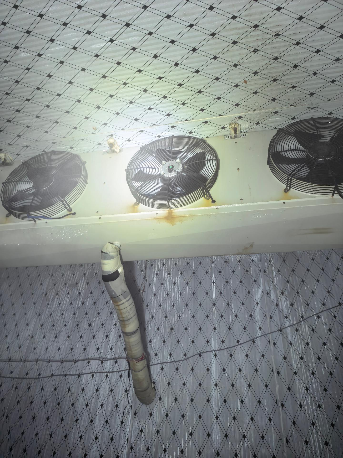 武汉江雪制冷设备有限公司冷库内部结构