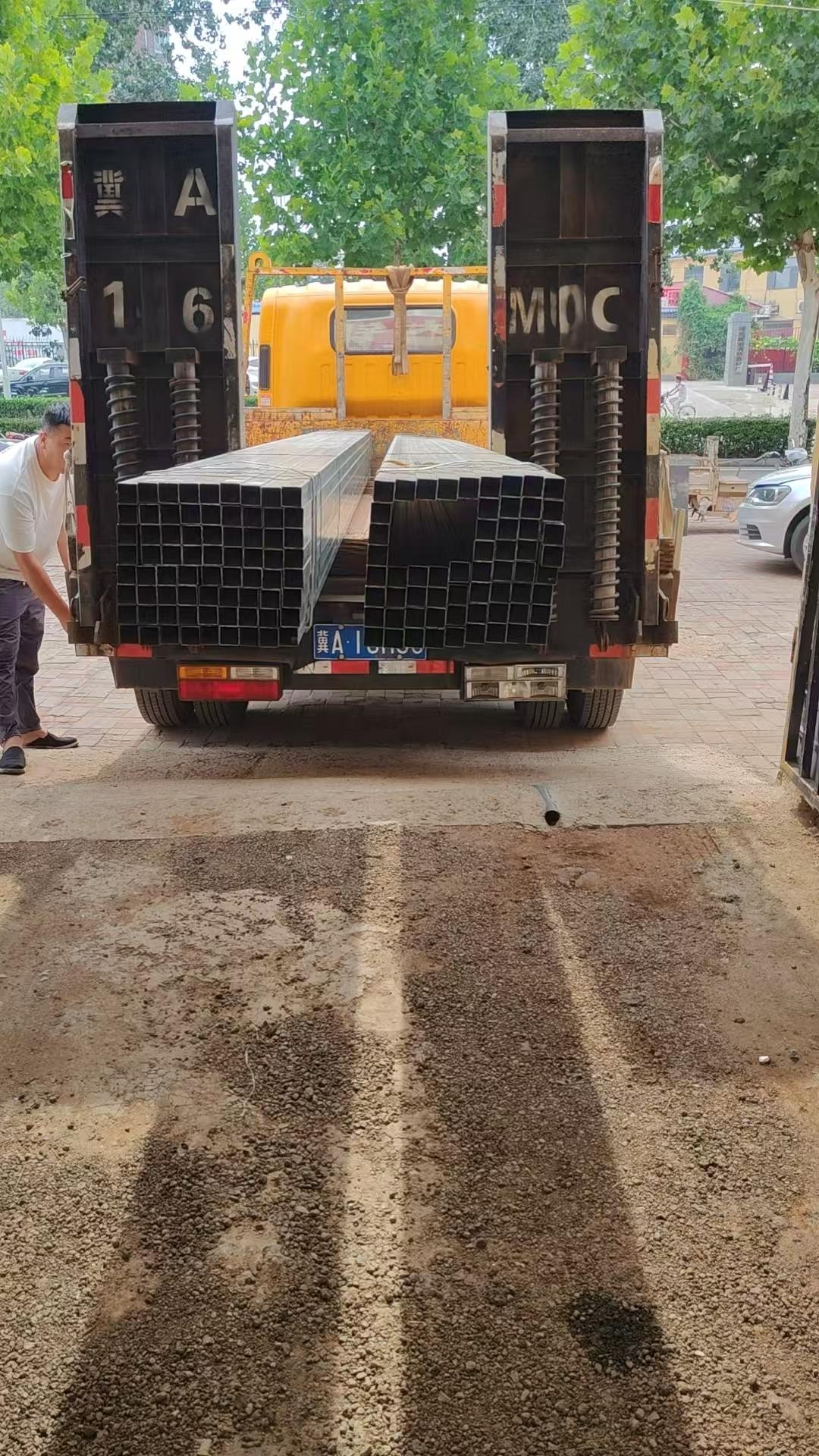 桥西区玉栋建材经销处-钢材现货仓库