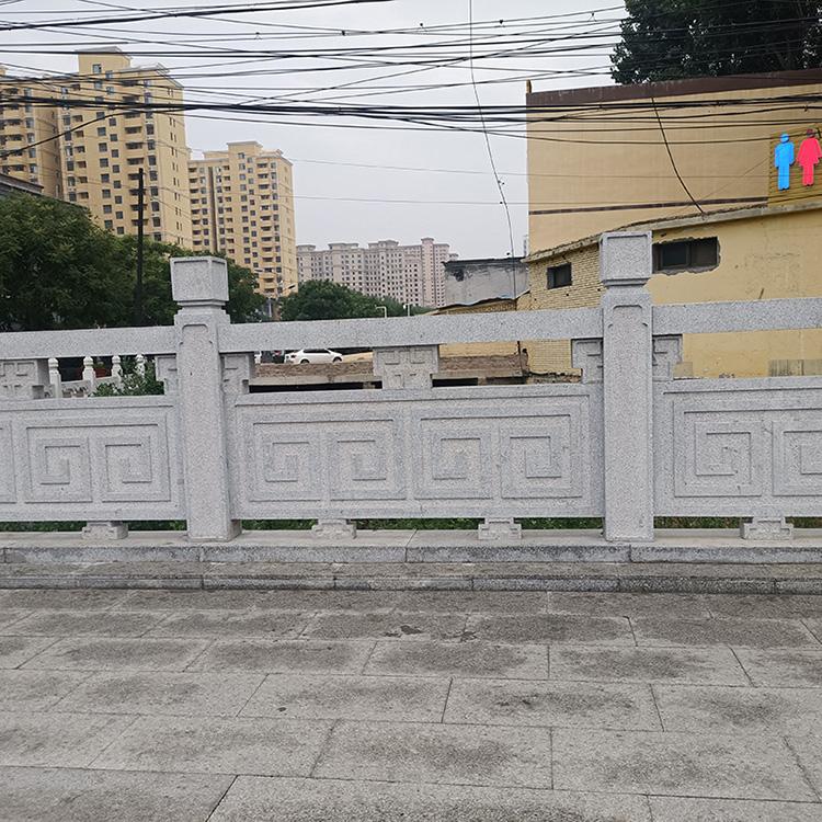 曲阳县聚隆园林雕塑有限公司石栏杆产品示例